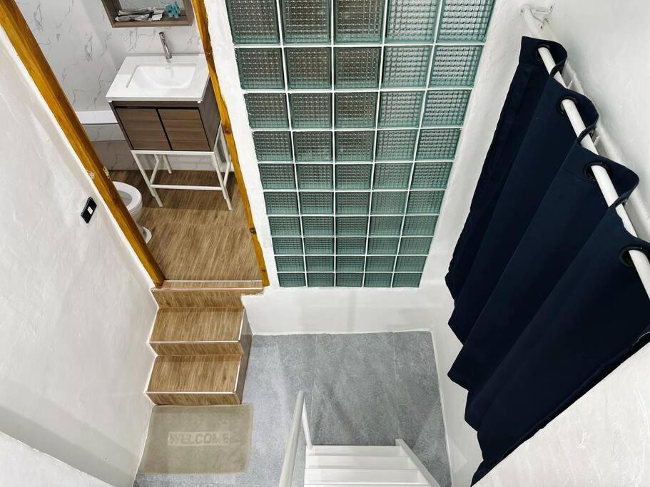 Megun 10 Duplex Appartement Bangkok Buitenkant foto